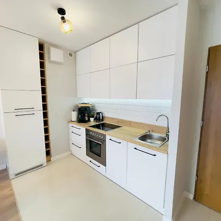 Golden Tobaco By Aparo - Winda, łóżeczko, Balkon, Atlas Arena, Zoo, Aquapark, Piotrkowska, Park, Dworzec Pkp, Ekspres Do Kawy