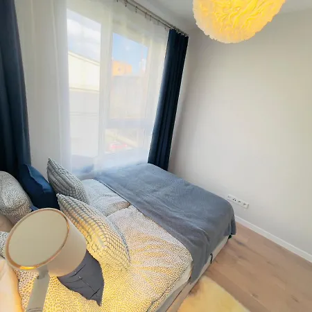 Golden Tobaco By Aparo - Winda, łóżeczko, Balkon, Atlas Arena, Zoo, Aquapark, Piotrkowska, Park, Dworzec Pkp, Ekspres Do Kawy