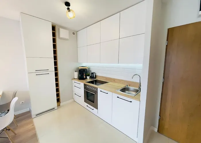 Golden Tobaco By Aparo - Winda, łóżeczko, Balkon, Atlas Arena, Zoo, Aquapark, Piotrkowska, Park, Dworzec Pkp, Ekspres Do Kawy