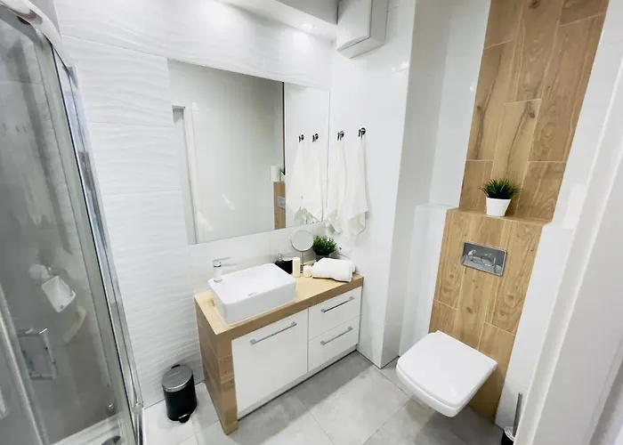 Golden Tobaco By Aparo - Winda, łóżeczko, Balkon, Atlas Arena, Zoo, Aquapark, Piotrkowska, Park, Dworzec Pkp, Ekspres Do Kawy Apartamento